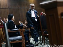 Eddy Hiariej Beri Keterangan di MK, BW Walk Out