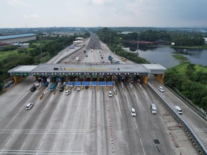 43 Ribu Kendaraan Melintas di Gerbang Tol Cikatama Arah Cirebon