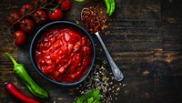 Kebiasaan Ngulek Sambal Bisa Picu Saraf Kejepit, Ini Saran Dokter