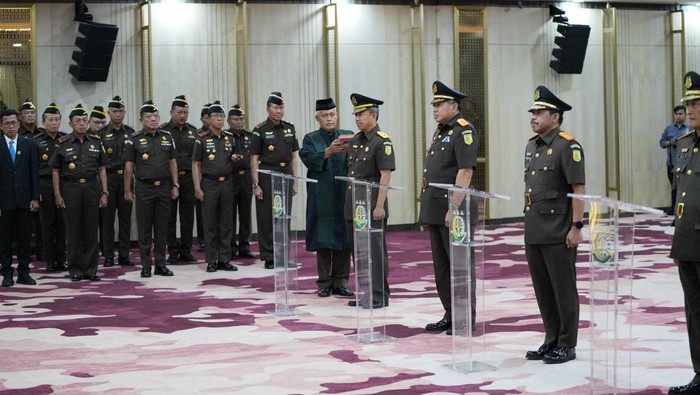 Jaksa Agung Lantik Rudi Margono Jadi Kajati DKI Jakarta