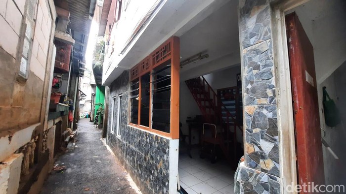 Kondisi rumah warga di Cilandak Timur usai banjir surut