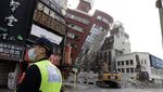 Kondisi Terkini Apartemen yang Miring Imbas Gempa Taiwan