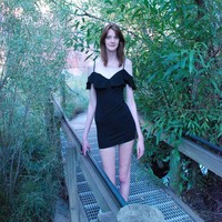 Baru-baru ini Maci jadi viral setelah sering membagikan videonya di TikTok. Selagi memamerkan gaya dan keseharian di media sosial, Maci mengaku mendapat berbagai komentar. Wanita 21 tahun tersebut menerima banyak ujaran kebencian, termasuk yang menyebutnya menyeramkan. Foto: Instagram @maci.currin