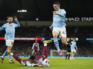 Man City Ungguli Villa 2-1 di Babak I