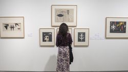 Melihat Pameran Seni Kuba Pertama di Afrika Melihat Pameran Seni Kuba Pertama di Afrika