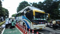 Pemudik diberangkatkan menggunalan 30 bus.