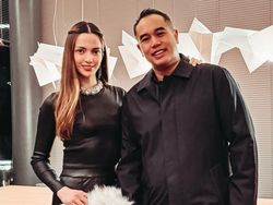 8 Foto Anniversary ke-14 Nia Ramadhani dan Ardi Bakrie, Dirayakan di Jepang