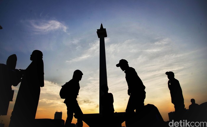 Pemprov DKI Jakarta gelar program mudik gratis 2024. Sebanyak 12.160 penumpang diberangkat dari Monas, Jakarta, Kamis (4/4).