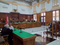 Kadinkes Sumut Didakwa Pasal Berlapis Kasus Dugaan Korupsi APD COVID-19