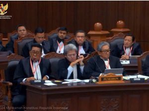 Yusril Sindir Kesaksian Romo Magnis soal Bansos, Tim 03 Langsung Respons