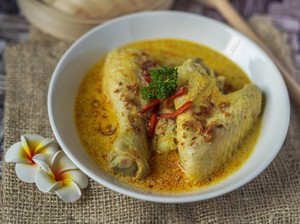 Resep Opor Ayam Hidangan Spesial Idul Fitri, Ada Kuah Kuning dan Putih