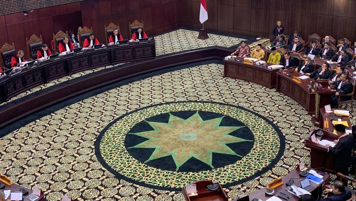 4 Menteri Jokowi Hadiri Sidang MK