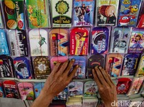 Amplop Lebaran Bergambar Unik Mulai Dijajakan