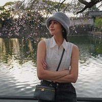 Pria berinisial R itu disebut-sebut merupakan adik Chef Arnold, yaitu Chef Reynold. gue sampe keakunnya chef dan bnr lengan bajunya sama, tambah netizen lain. Foto: dok. Instagram/@anyageraldine