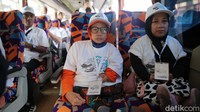 Tahun ini BSI memberangkatkan sebanyak 644 pemudik, dengan total 15  armada bus, termasuk 3 bus yang diperuntukkan bagi penyandang disabilitas. Adapun dari 644 pemudik yang ikut dalam program Mudik Asyik Bersama BUMN dan BSI 2024 terdiri dari 500 peserta mudik reguler dan 144 orang pemudik disabilitas.  