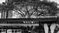 Halte yang beradaptasi dengan lingkungan, memberi ruang pada pohon besar yang sudah ada sejak lama. Kekayaan arsitektur mendorong kreatifitas ruang yang responsif terhadap perubahan kota. 