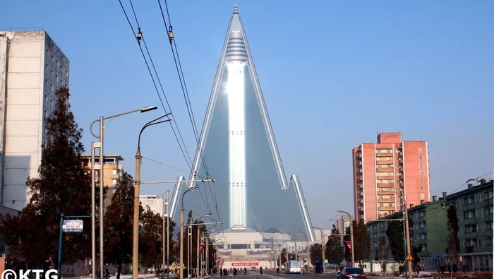 Hotel Ryugyong di Korea Utara
