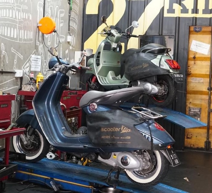 Ilustrasi motor Vespa