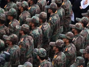 Iran Perintahkan Pasukan Siap Tempur di Tengah Potensi Serangan AS