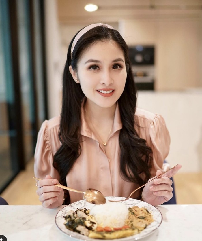 Intip Lagi Dapur Mewah Sandra Dewi yang Jadi Spot Foto Favoritnya