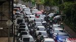 Jelang Cuti Bersama, Lalin Lebak Bulus Macet Sore Ini