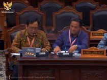 Hakim MK Tegur Ketua DKPP gegara Bilang Mohon Pelajari Putusan