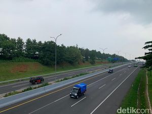 Lalin Ramai Lancar, Skema One Way-Contraflow Mudik Belum Diberlakukan