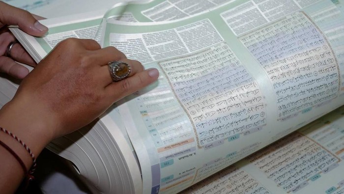 Menparekraf Sandiaga Uno meresmikan Wisata Quran di Bandung, Kamis (4/4/2024).