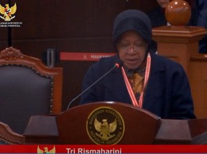 Risma Jelaskan Alasan Bansos 2023 Tak Cair Januari-Ferbuari Seperti 2024