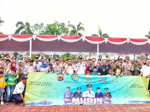 Pemkab Karawang Berangkatkan 948 Pemudik Gratis Pakai 17 Bus
