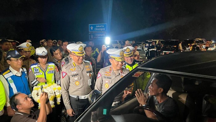 Pemudik Diminta Waspada, Satu Lajur Tol Cipali-Kalikangkung Diberlakukan, Hindari Kecepatan Berlebih