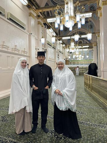 Pangeran Abdul Mateen & Anisha Rosnah