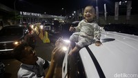 Diketahui, puncak arus mudik gelombang pertama di Pelabuhan Merak diprediksi terjadi malam ini.