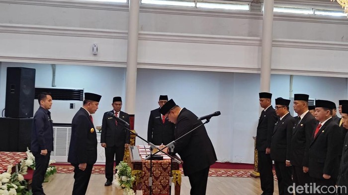 Pelantikan eselon II Pemprov Sumsel.