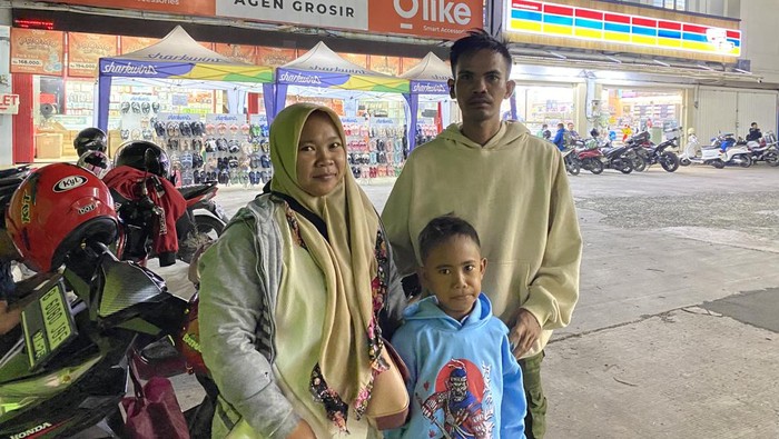 Pemudik pakai motor