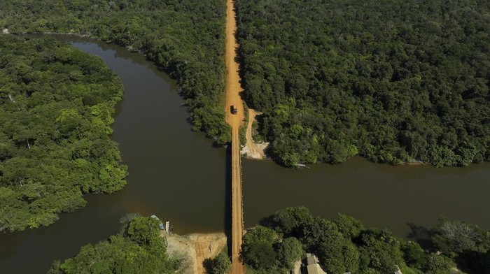 BUMN Energi Asal Brasil Mau Ngebor Minyak di Amazon