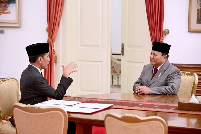 Presiden Jokowi dan Menhan Prabowo. (dok. IG Prabowo).