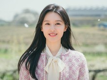 Ya Tuhan, Jangan Hilangkan Senyum Hong Hae In Ini... Ya Tuhan, Jangan Hilangkan Senyum Hong Hae In Ini...