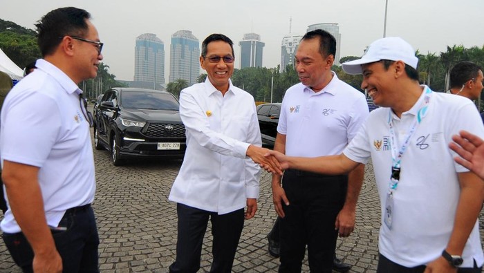 Ribuan Orang Ikut Mudik Gratis BUMN Dalam rangka ikut mendukung program pemerintah dan terjaminnya kegiatan mudik gratis dari BUMN untuk warga di sekitar Jabodetabek pulang ke kampung halamannya.