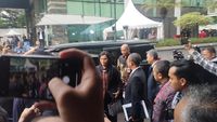 Risma-Airlangga-Sri Mulyani Tiba Di MK Jadi Saksi Di Sidang Sengketa ...