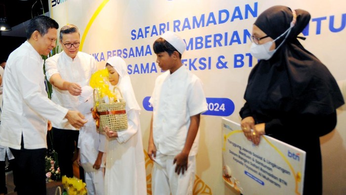 BTN terus berupaya menyalurkan manfaat dan berkah bagi masyarakat Indonesia lewat kegiatan Safari Ramadan menyantuni anak yatim. Ini potretnya.