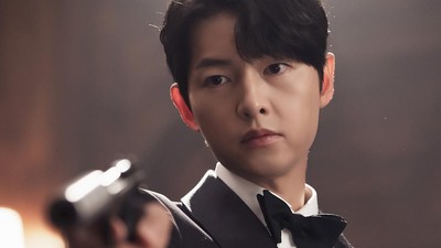 Ketika Song Joong Ki Jadi Pengacara Perceraian di Queen of Tears