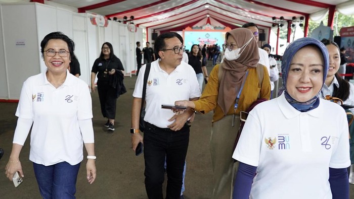 TelkomGroup laksanakan program mudik gratis bagi karyawan, teknisi, pelanggan, UMKM binaan, serta masyarakat umum. Begini potretnya.