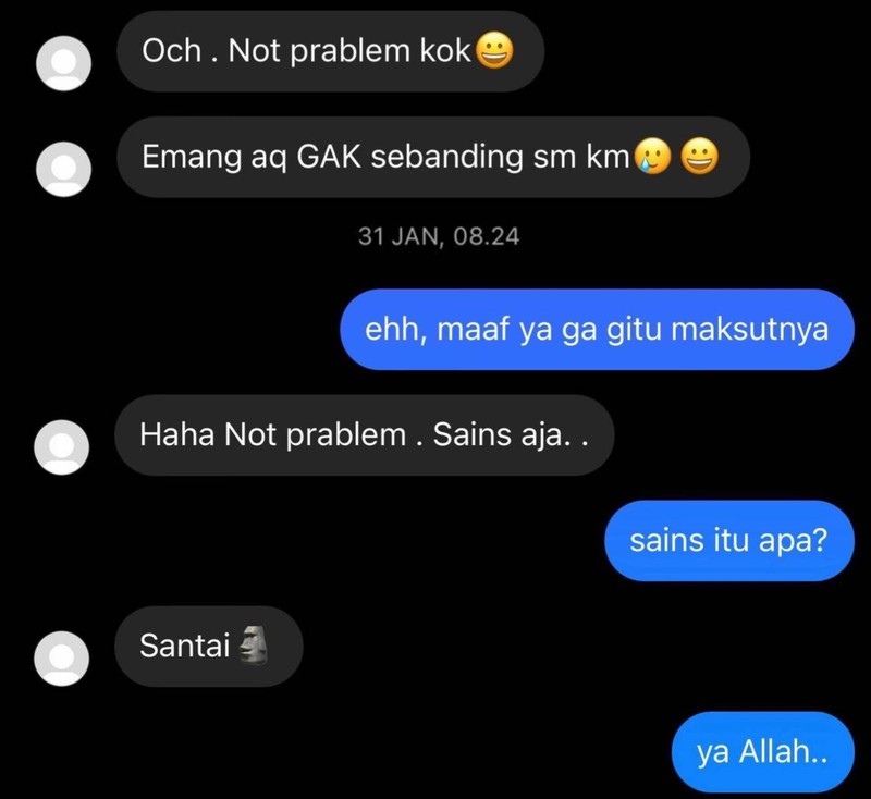 Netizen @kekocakandunia membagikan berbagai teks berisi tulisan typo yang kocak abis. Sampai capek ngakaknya.