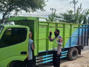 Nekat Melintas di Klaten, Truk Angkut Galian C Dikejar Polisi