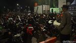 Antrean Ribuan Pemudik Motor di Pelabuhan Ciwandan