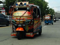 Bajaj Ramaikan Jalur Mudik di Pantura