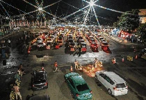 Bingkai Sepekan: Melepas Rindu ke Kampung Halaman