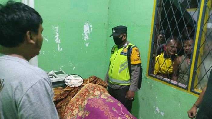 Gadis di Muba tewas usai minum racun ikan hingga tewas di depan pacar.