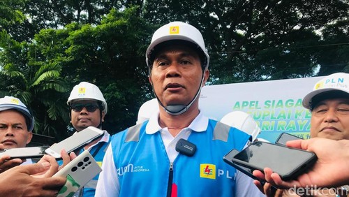 GM PT PLN (Persero) UID Bali I Wayan Udayana ditemui seusai memimpin apel siaga di kantor PT PLN (Persero) UID Bali, Sabtu (6/4/2024).